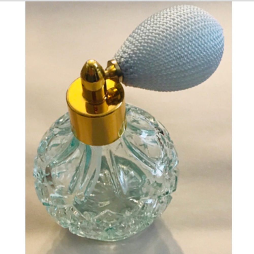 New Glass Textured Fillable perfume bottle with atomizer, vanity decor & Gift!